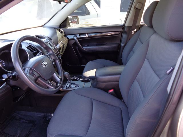 2012 Kia Sorento LX
