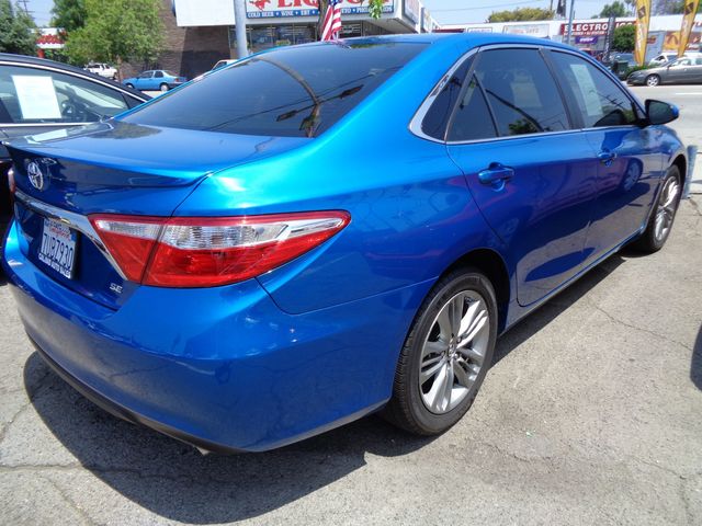 2017 Toyota Camry SE