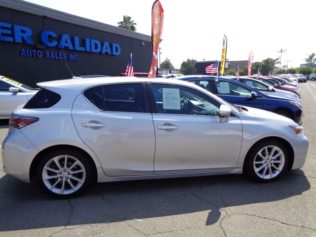 2011 Lexus CT 200h Premium