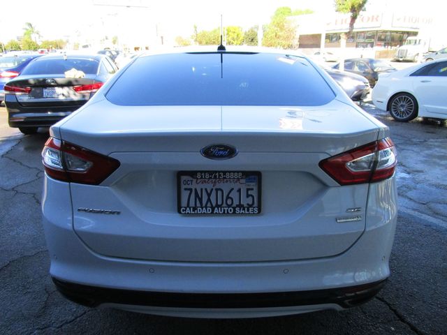 2016 Ford Fusion SE