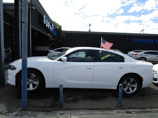 2016 Dodge Charger SXT