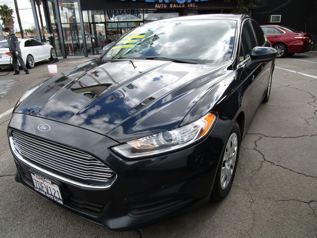 2014 Ford Fusion S