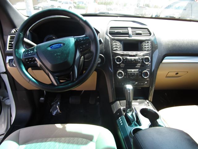 2016 Ford Explorer Base