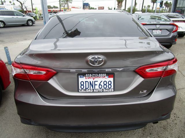 2018 Toyota Camry LE